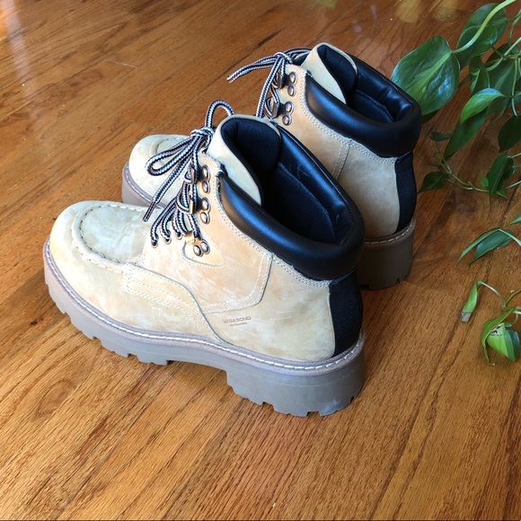 VAGABOND COSMO LACE UP BOOT - Picture 3 of 8